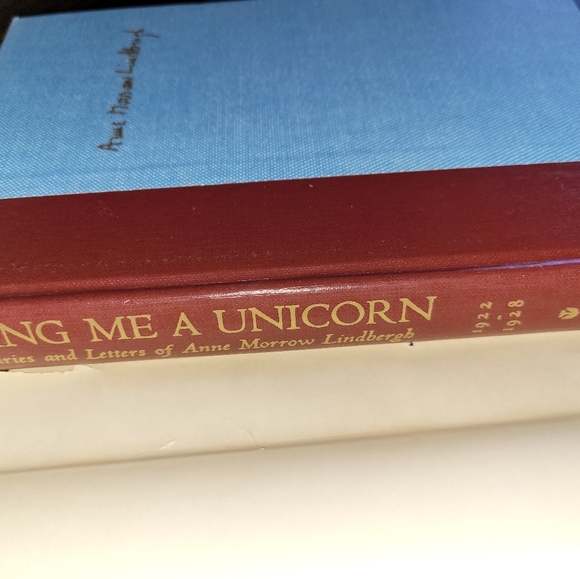 BRING ME A UNICORN, book - Picture 2 of 6